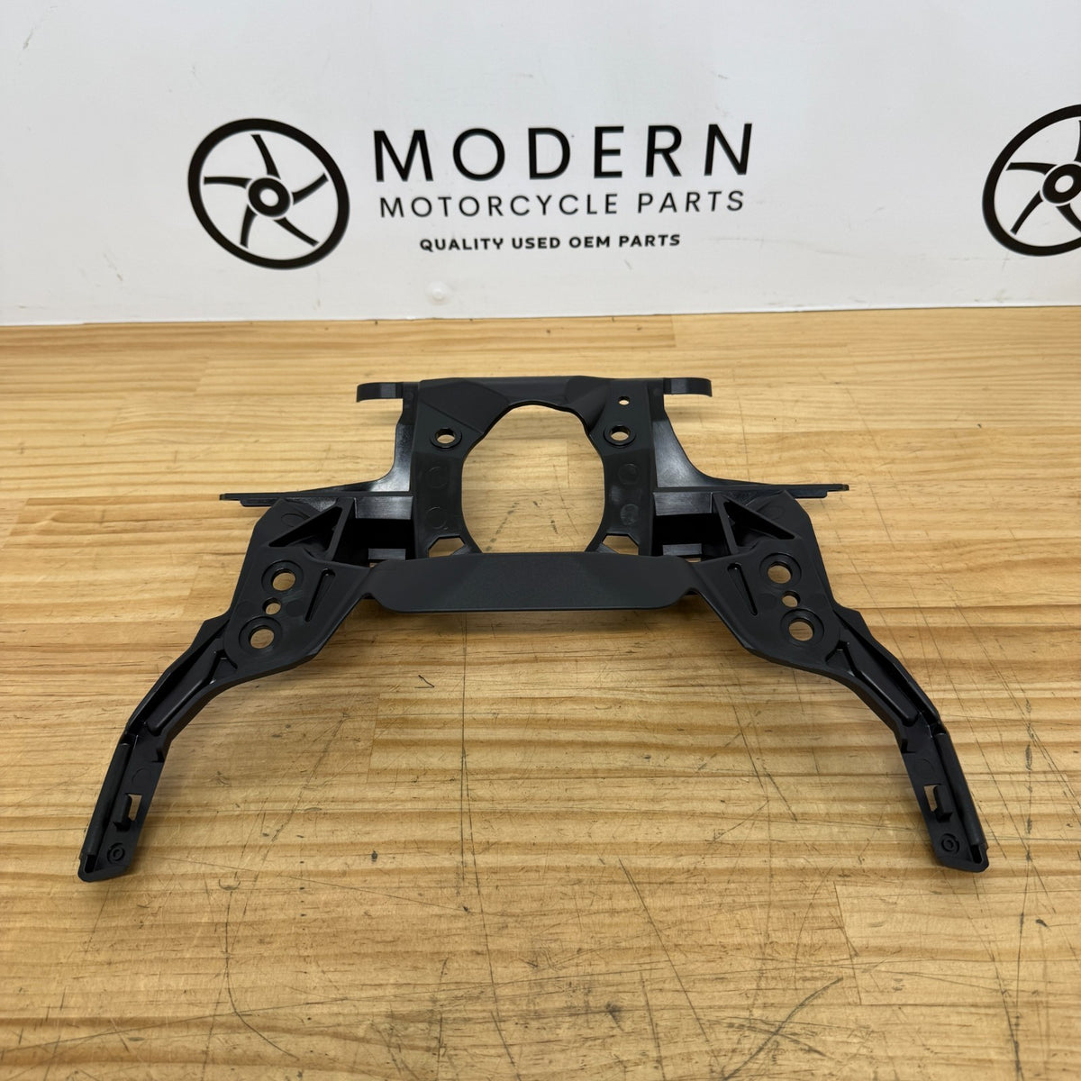 BRAND NEW Yamaha YZF-R1 2015-2026 Front Stay Subframe 2CR-28356-00 Genuine OEM