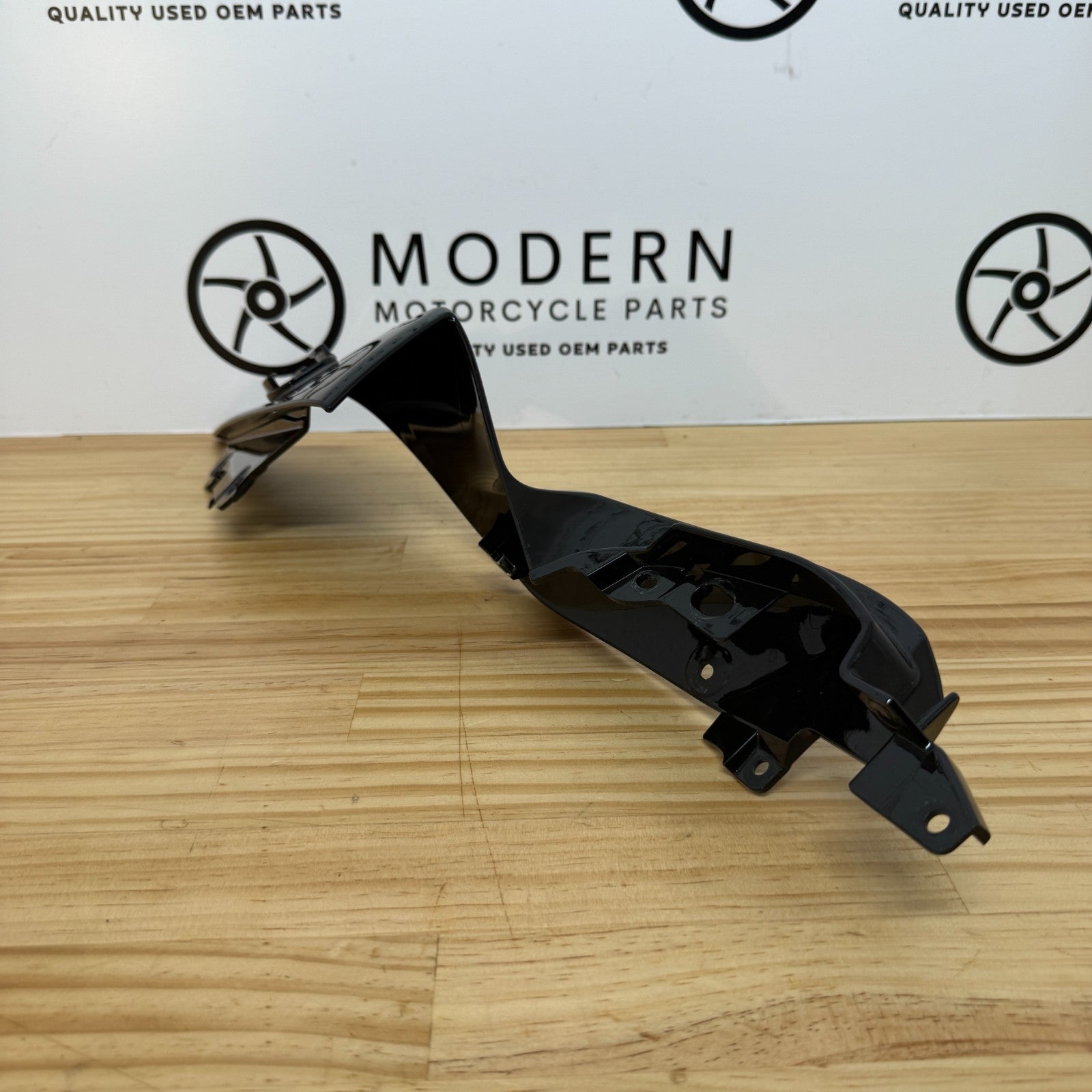 Yamaha YZF-R7 2022-2025 Left Tail Fairing Black BEB-21721-00-P0 Genuine OEM