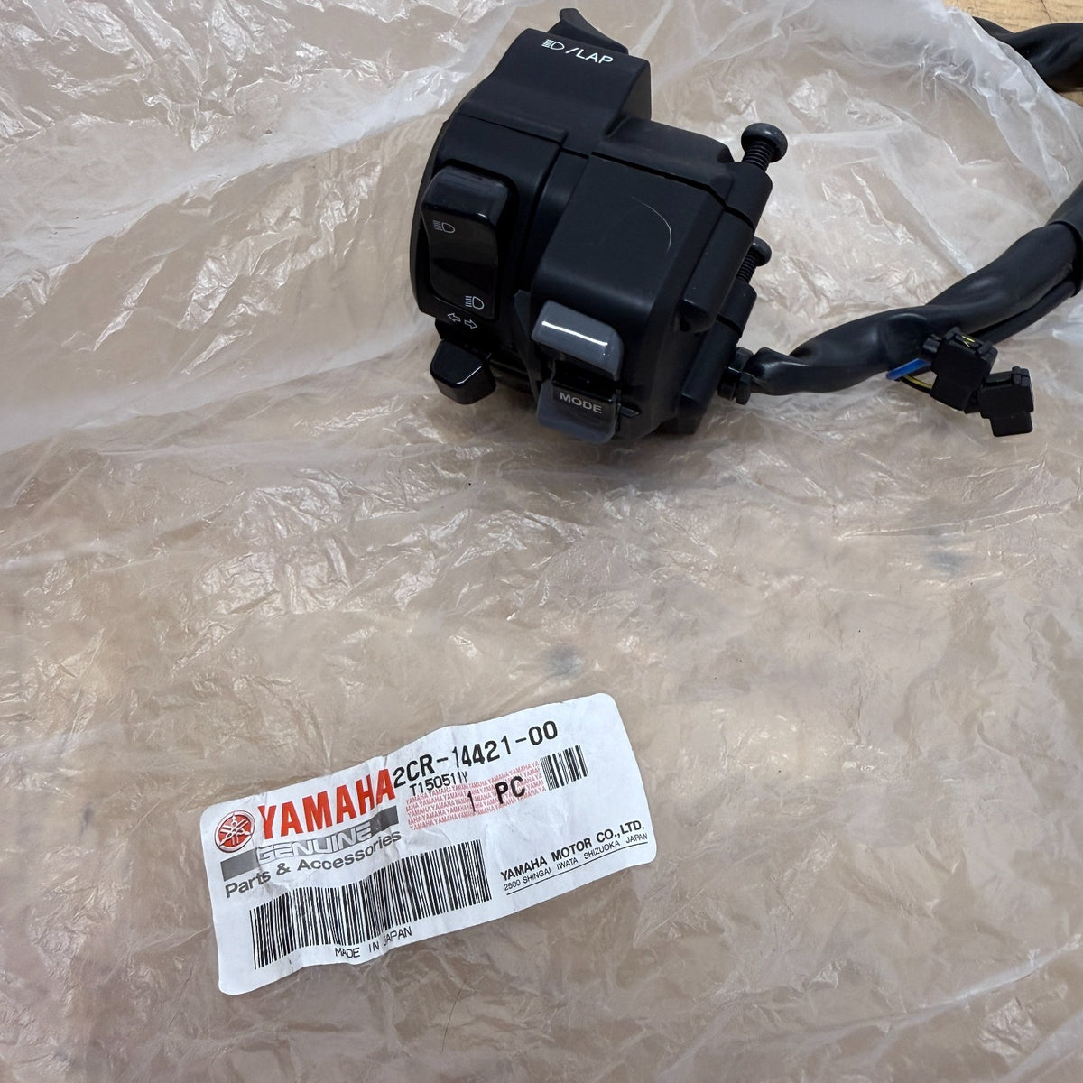 Yamaha YZF-R1 2015-2019 Left Switch Block 2CR-83969-01 2CR-83969-00 Genuine OEM