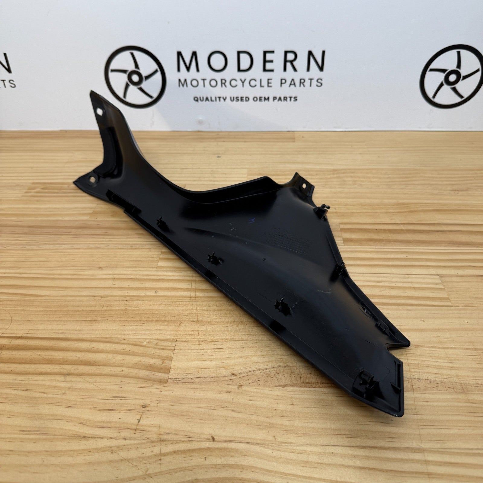 Yamaha YZF-R7 2022-2025 Right Upper Infill Panel Black BEB-2837M-00-P1 Genuine O