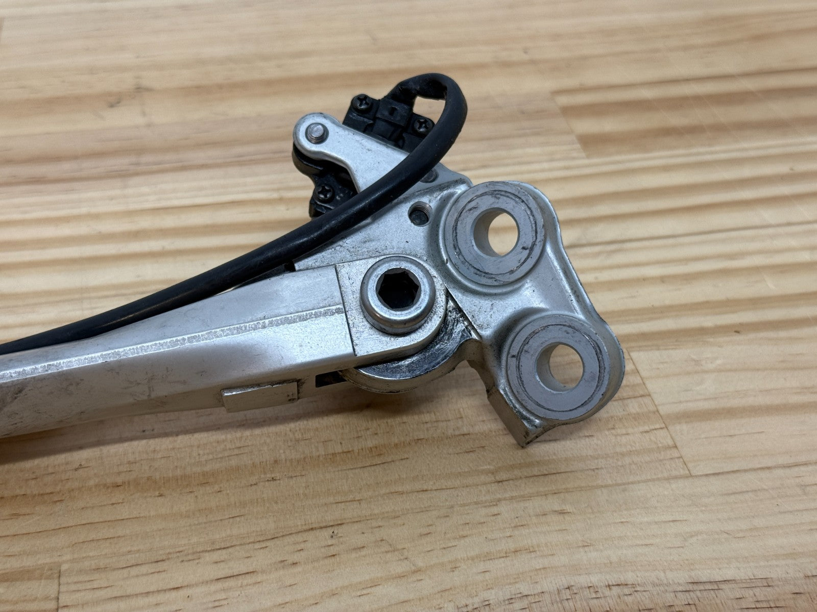 Triumph Daytona 675 2013-2017 Sidestand complete T2082009 Genuine OEM