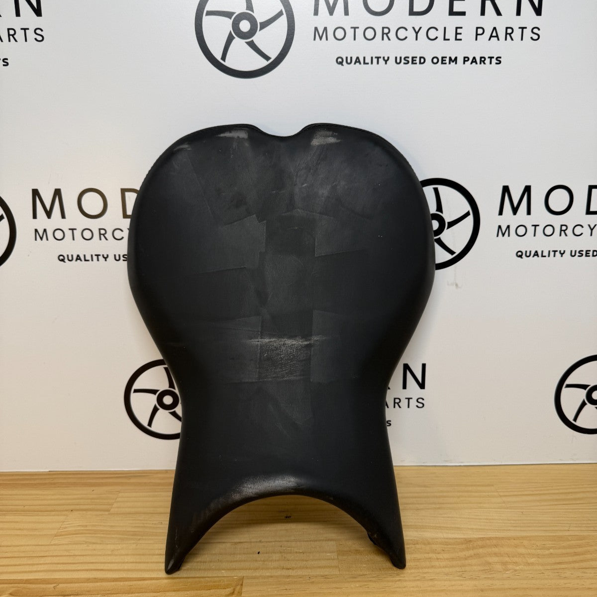 Triumph Daytona 675 2013-2017 Rider Seat T2301107 Genuine OEM