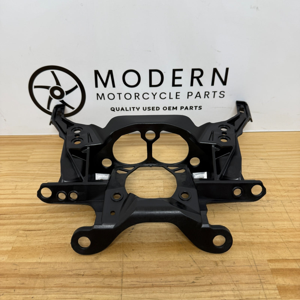 BRAND NEW Yamaha YZF-R1 2015-2026 Front Stay Subframe 2CR-28356-00 Genuine OEM