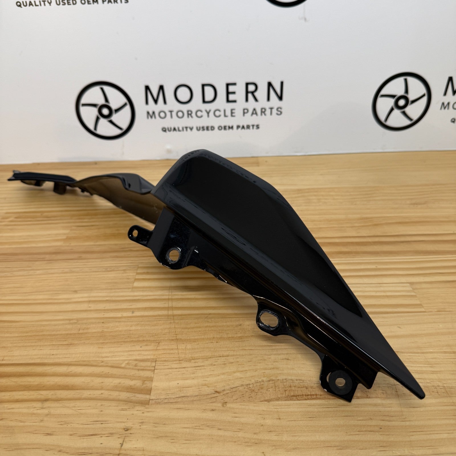 Yamaha YZF-R3 2025+ Right Tail Fairing Black BRA-F1721-00 Genuine OEM