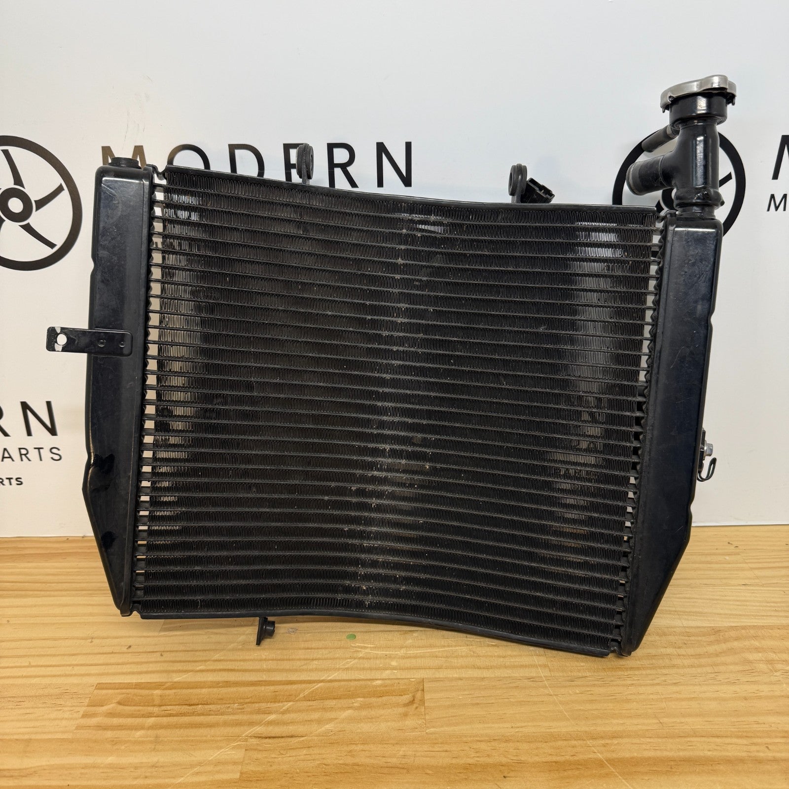 Triumph Daytona 675R 2009-2012 Radiator Complete T2100072 Genuine OEM