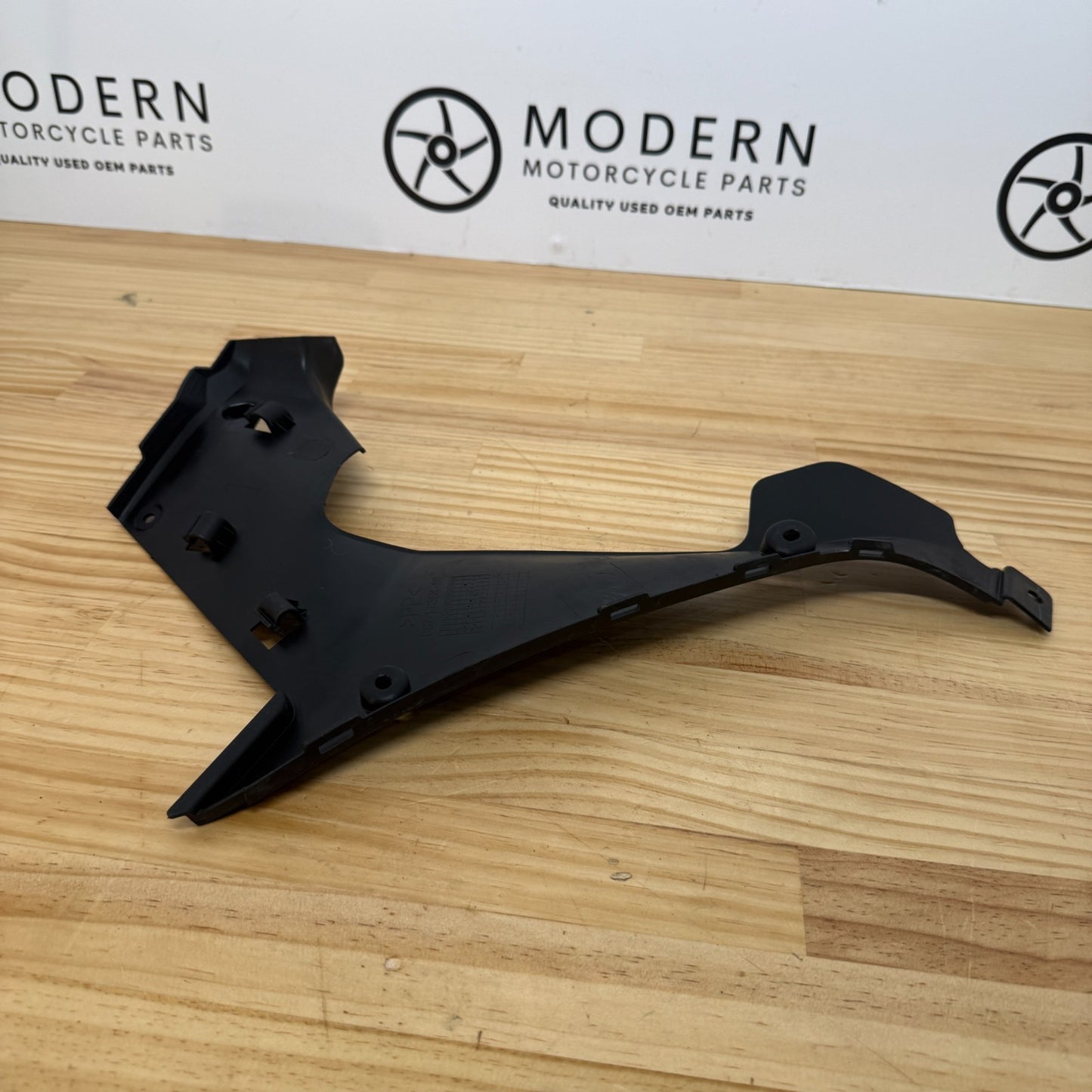 Yamaha YZF-R3 2019-2025 Left Infill Fairing Panel BS7-F836K-00 Genuine OEM