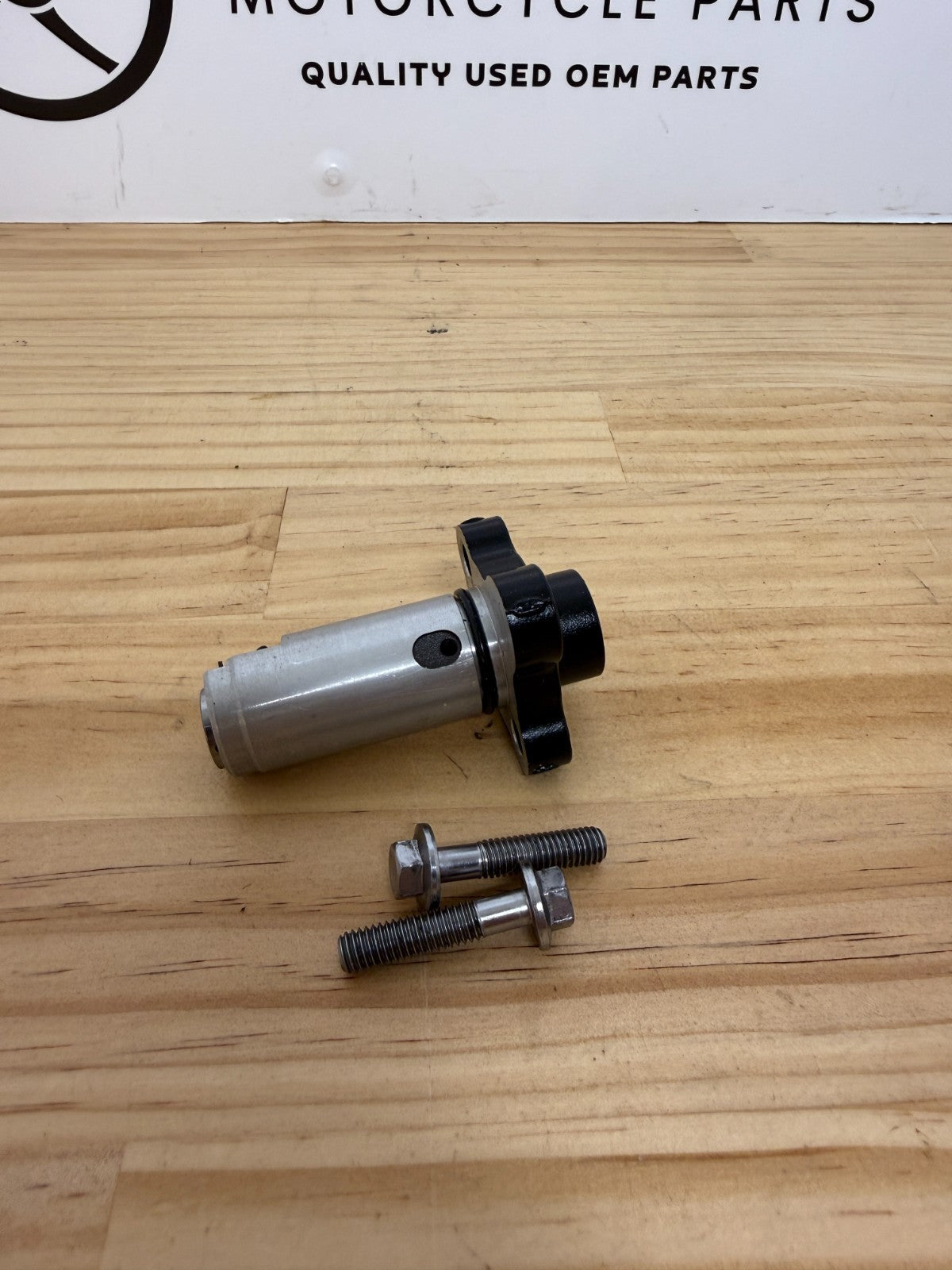 Triumph Daytona 675 2013-2017 Hydraulic Camchain Tensioner T1140084 Genuine OEM
