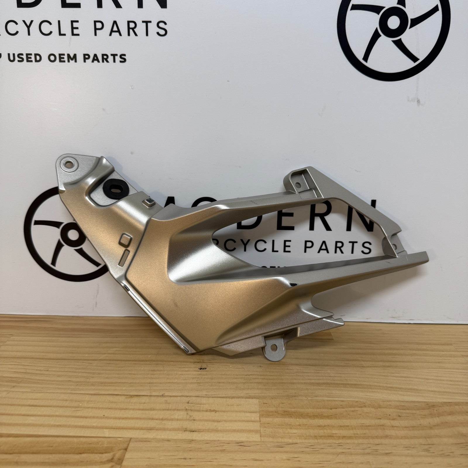 Kawasaki Ninja 400 2018-2023 Left Fairing Finisher Silver 55028-0643-35Z OEM