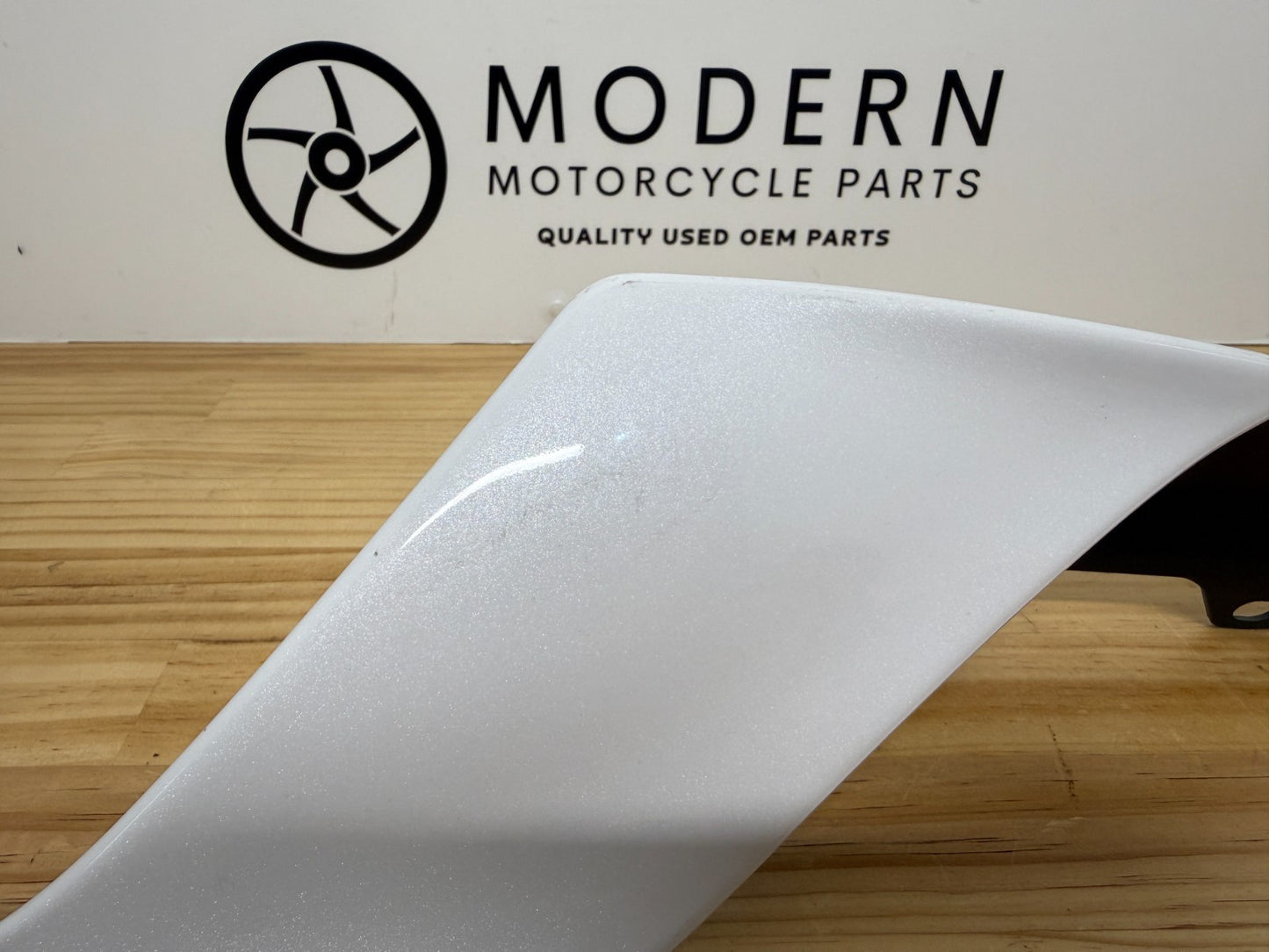 Yamaha YZF-R6 2017-2024 Left Tail Fairing White BN6-W2172-00-P0 Genuine OEM