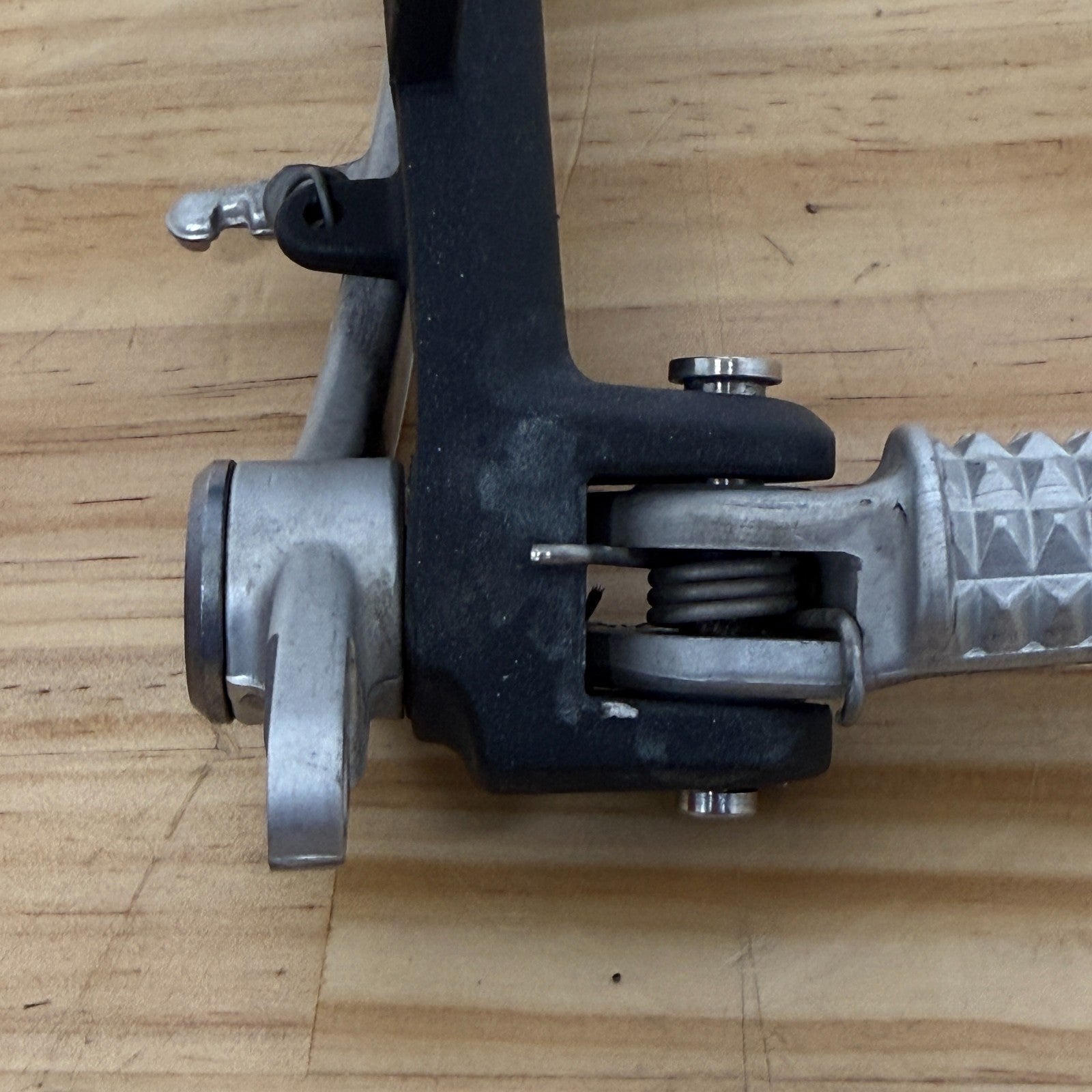 Triumph Daytona 675R 2009-2012 Right Rearset T2080886 Genuine OEM