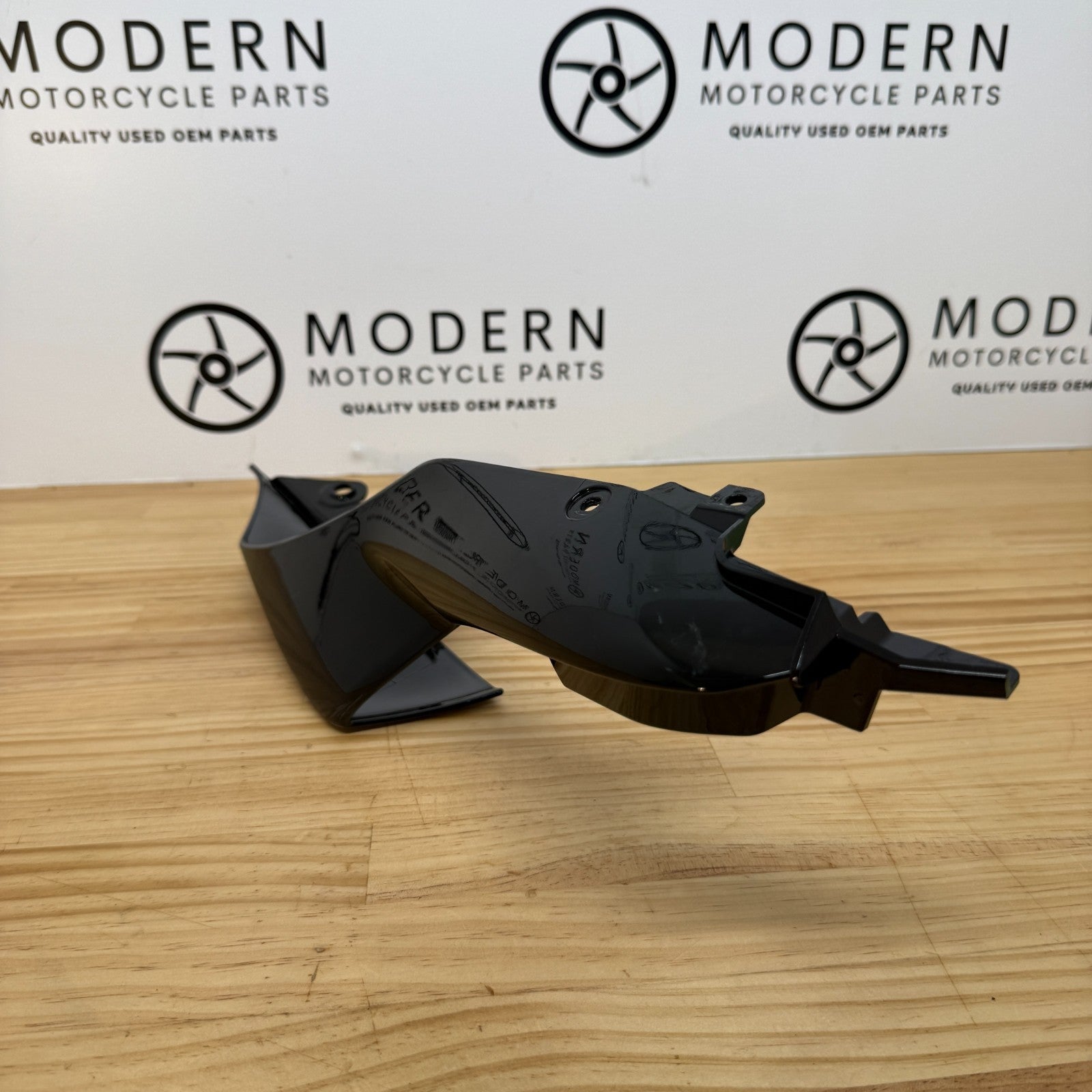 Yamaha YZF-R7 2022-2025 Left Tail Fairing Black BEB-21721-00-P0 Genuine OEM