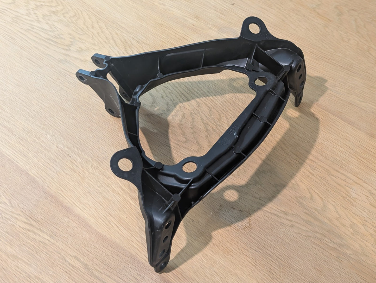 Suzuki GSXR1000 L1 L2 L3 2010 2016 Front Subframe 94511-47H00 Crack