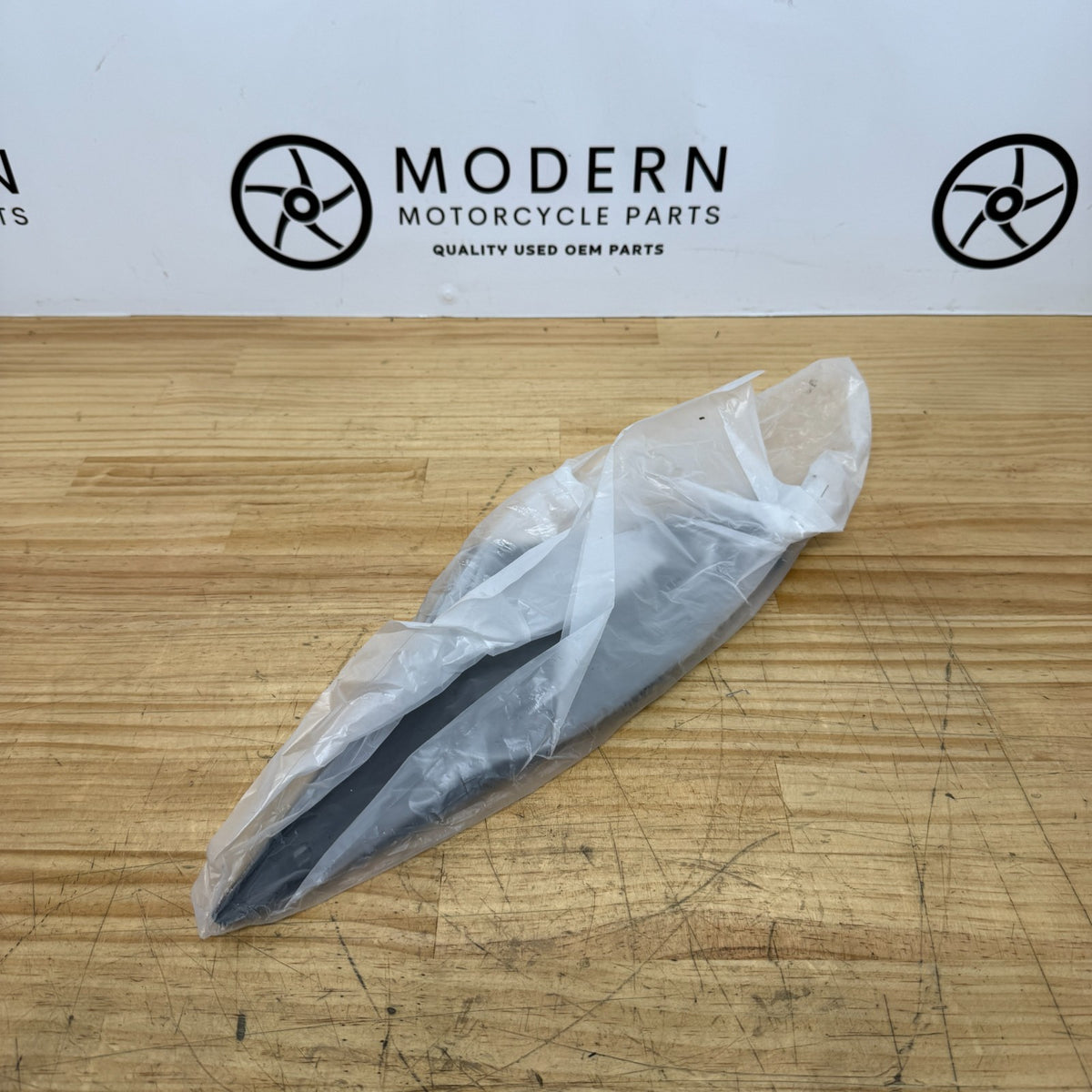 Yamaha YZF-R1 2015-2019 Left Fuel Tank Fairing 2CR-24106-00 Genuine OEM