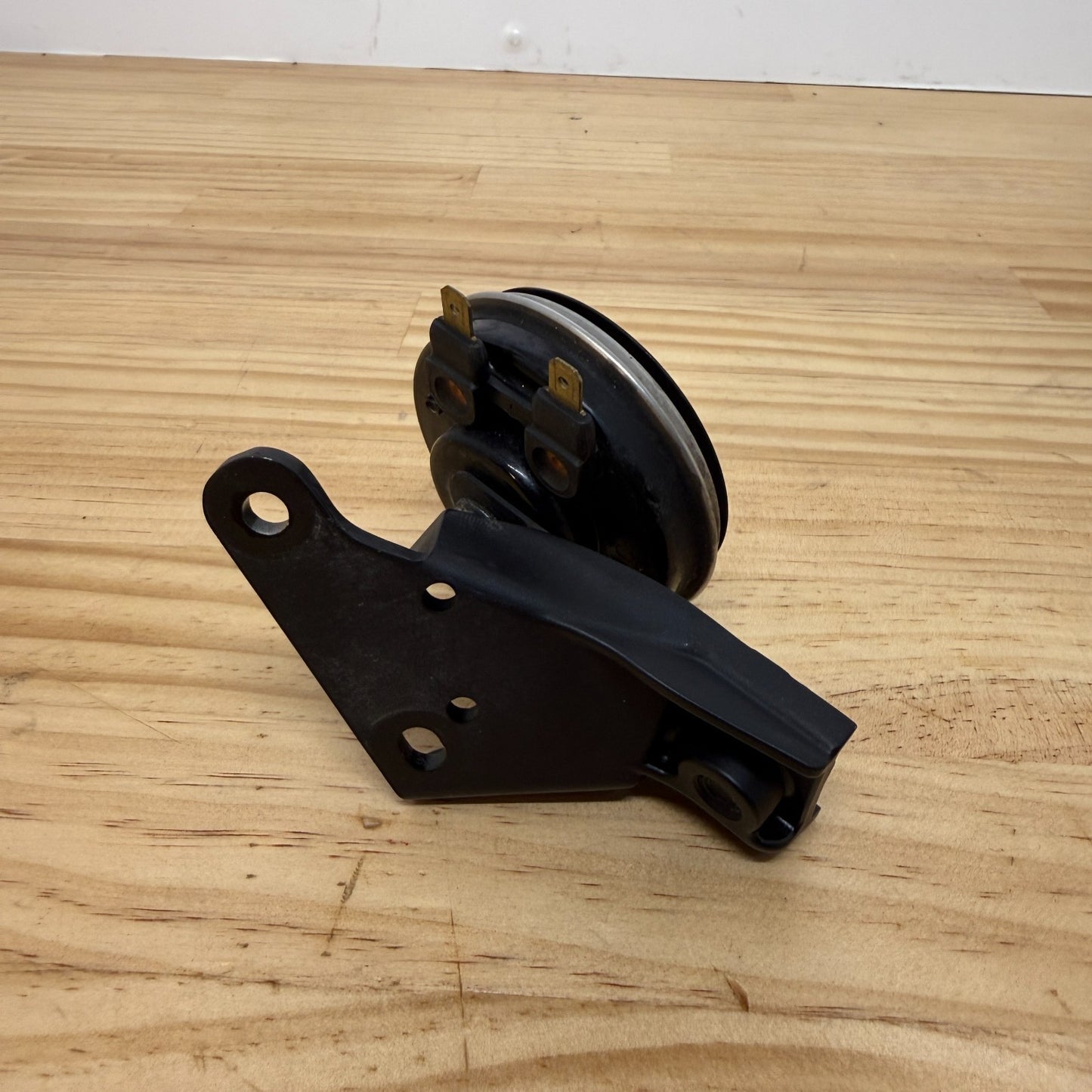 Yamaha YZF-R3 2025+ Horn 1WD-H3371-00 Genuine OEM