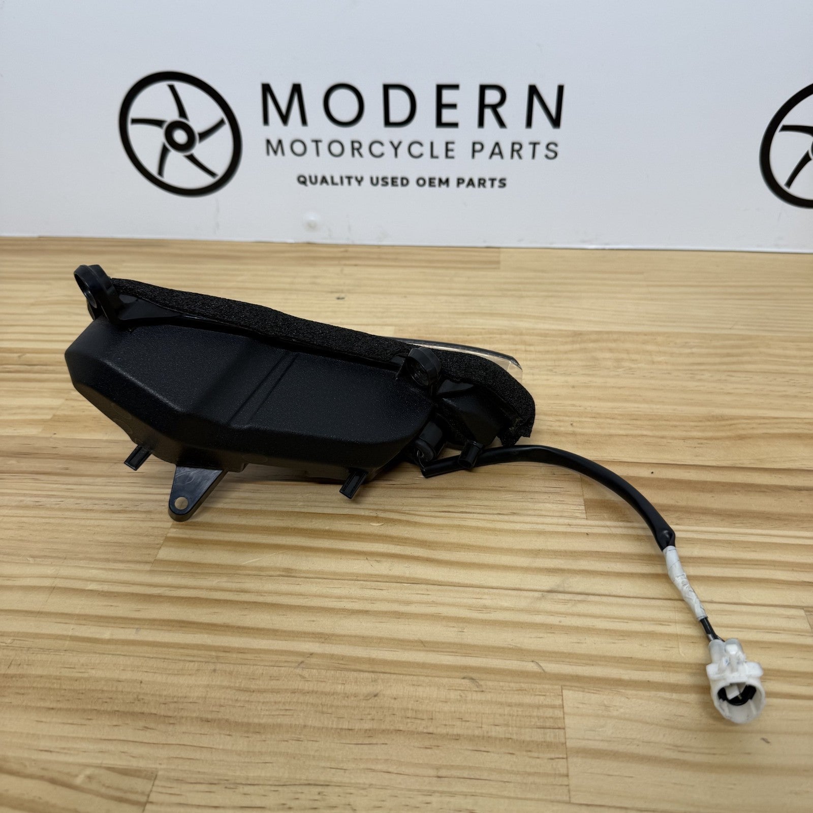 Yamaha YZF-R6 2017-2024 Right Pilot Light DRL BN6-84302-00 Genuine OEM