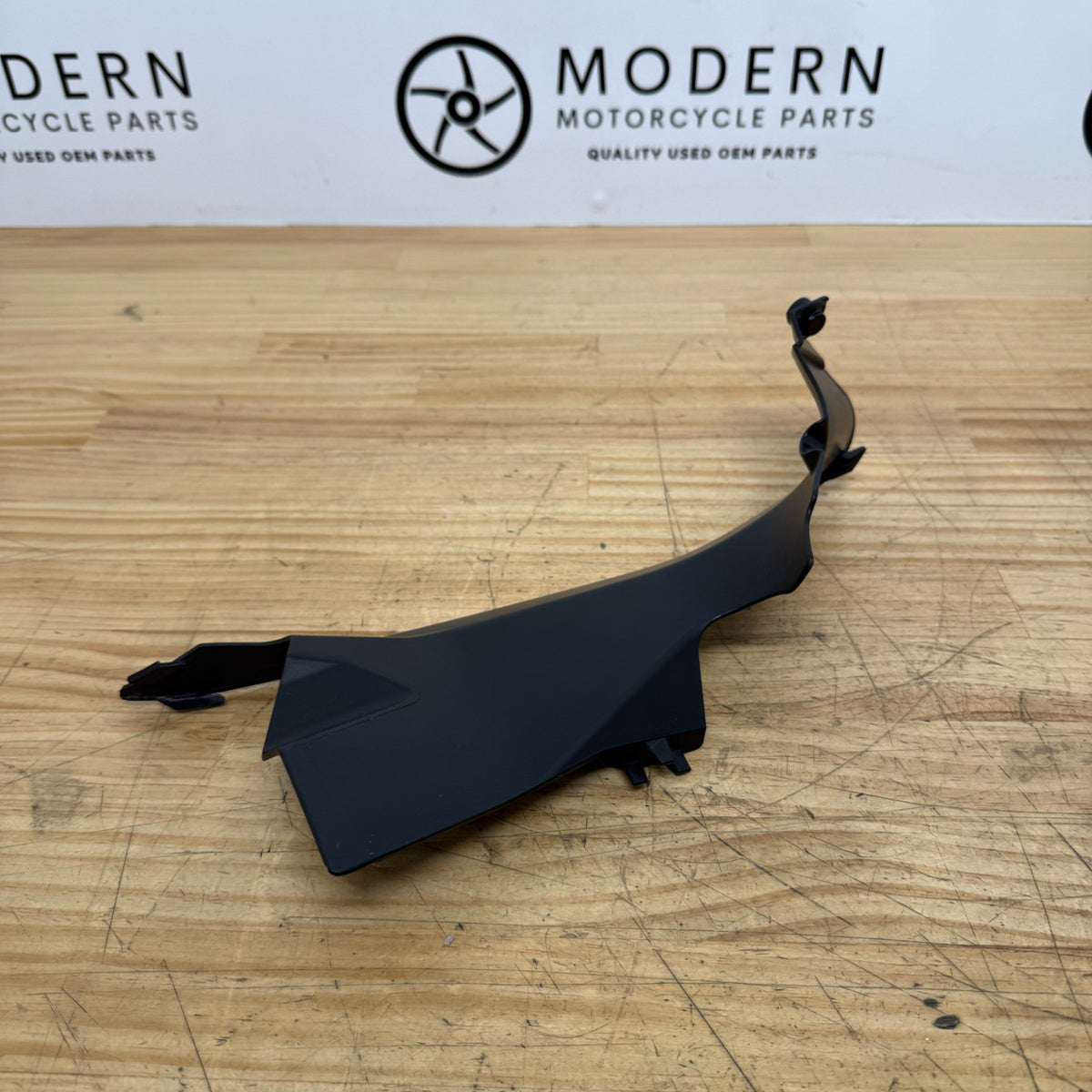 Ducati Panigale 899 959 1199 1299 Right Infill Fairing 46014952C Genuine OEM