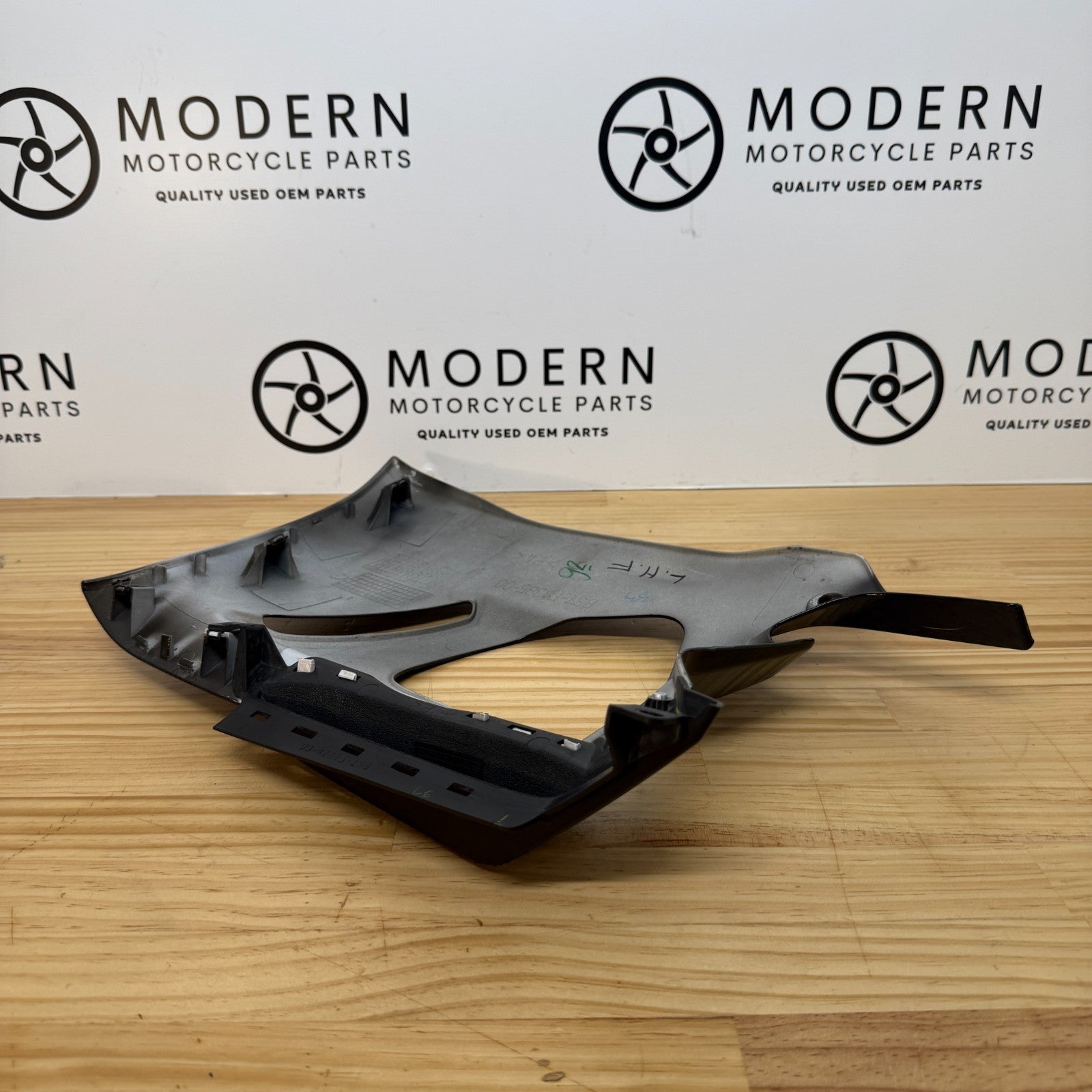 Yamaha YZF-R3 2019+ Left Lower Fairing Black BS7-F58385-00 Genuine OEM