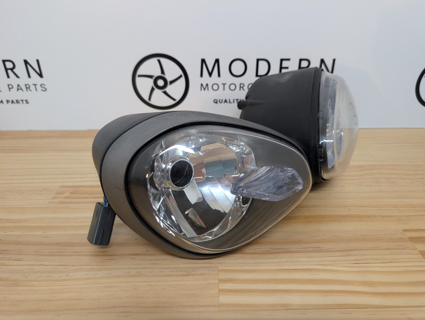 Triumph Street Triple 765RS 2017 2019 Headlight Assembly T2701608