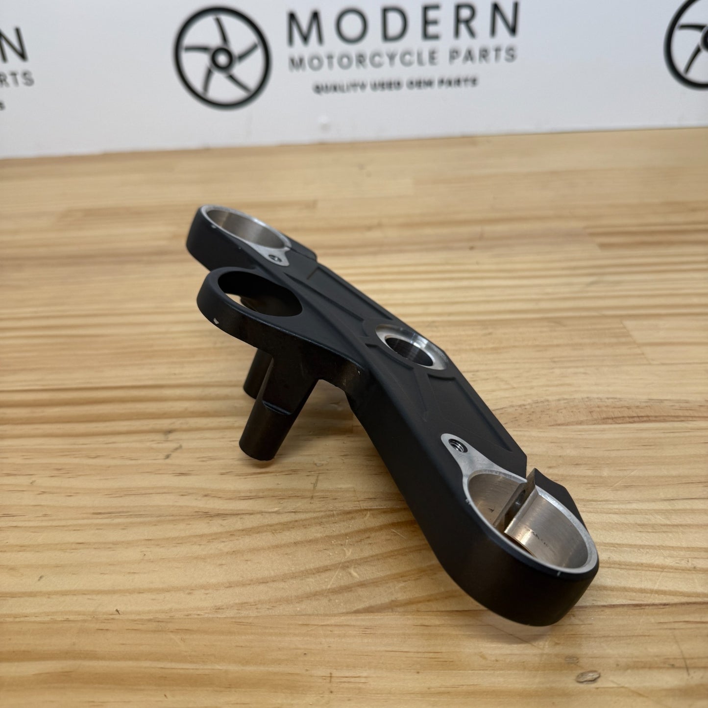 Yamaha YZF-R3 2015-2018 Top Triple Clamp 1WD-F3435-00 OEM
