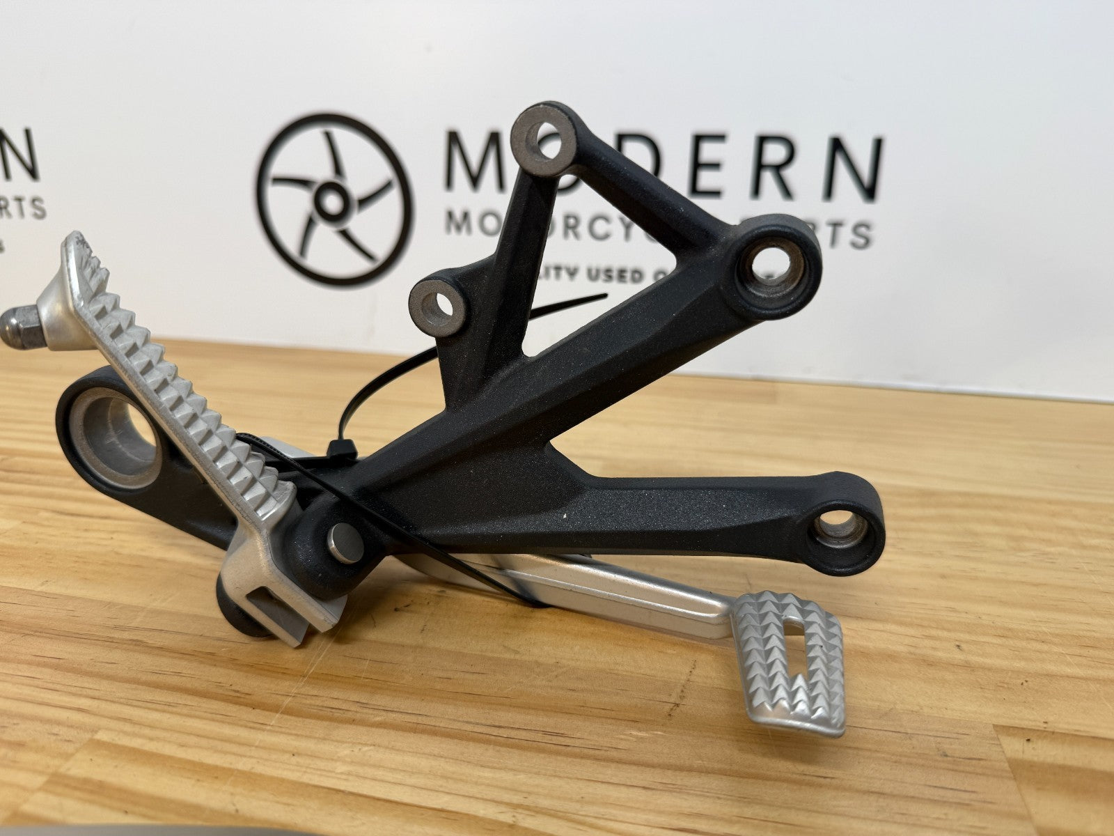 Triumph Daytona 675 2013-2017 Right Rearset Complete T2081931 Genuine OEM