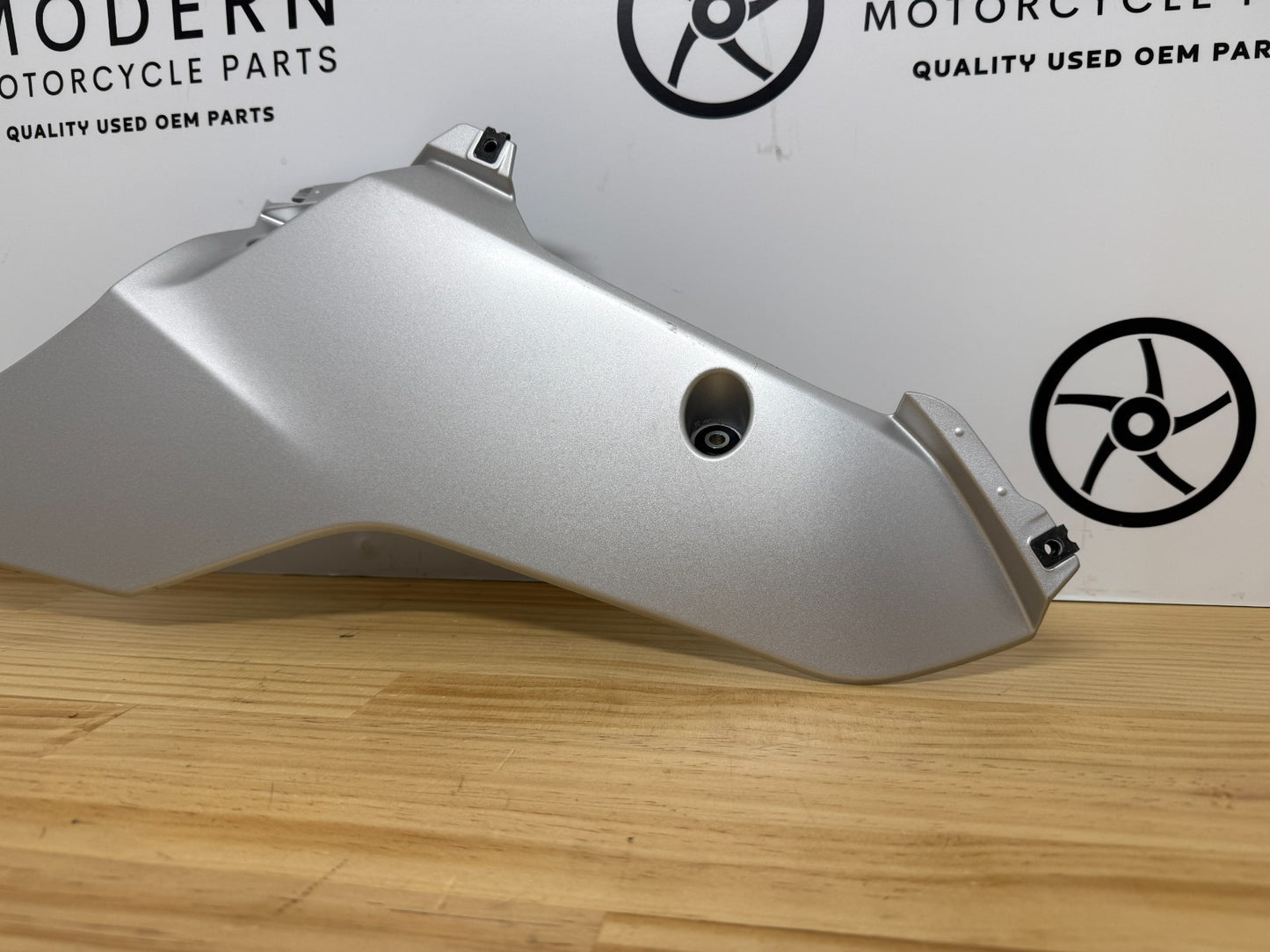 Yamaha YZF-R6 2017-2024 Right Lower Fairing Silver BN6-28395-00-P1 Genuine OEM
