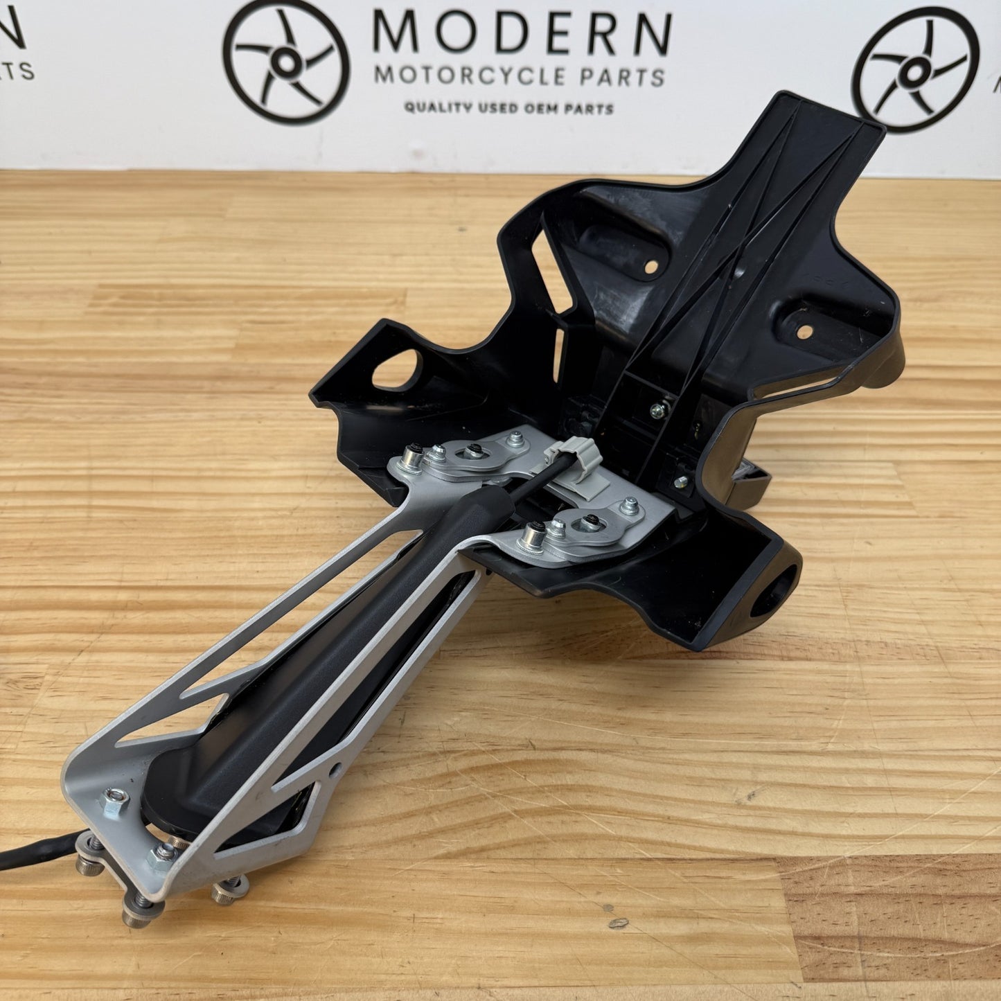 Yamaha YZF-R6 2017-2024 Rear Plate Hanger BN6-21640-00 Genuine OEM