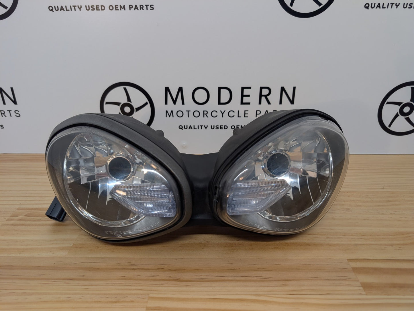 Triumph Street Triple 765RS 2017 2019 Headlight Assembly T2701608