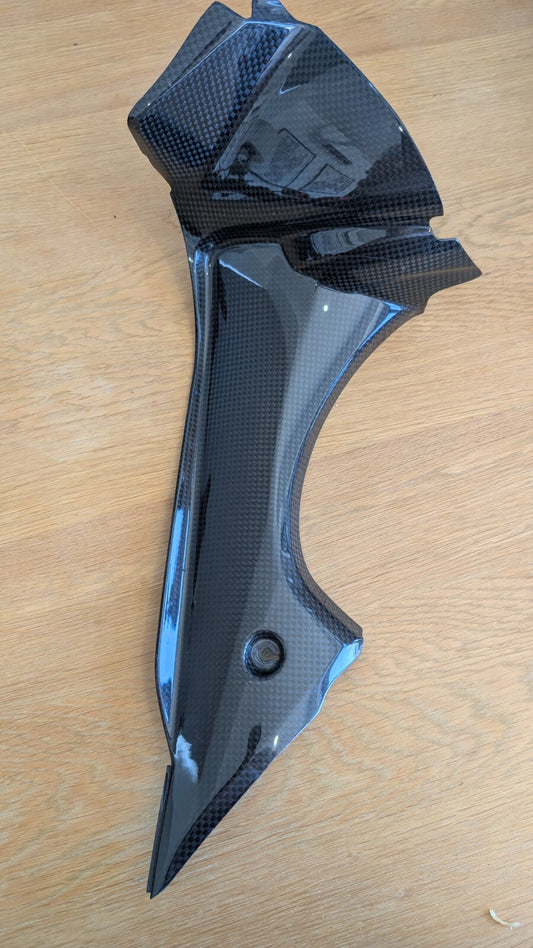 LH Cockpit Infill Carbon Fibre Triumph Daytona 675 675R 2013 2017 T2309397