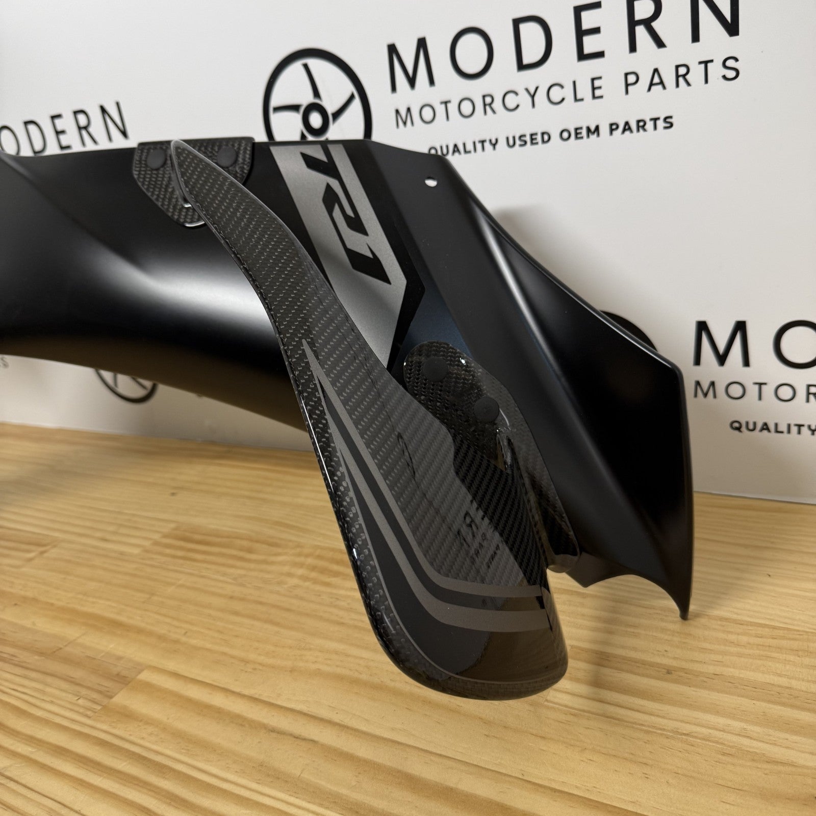 Yamaha YZF-R1 2025+ Right Fairing and Carbon Winglet Genuine OEM