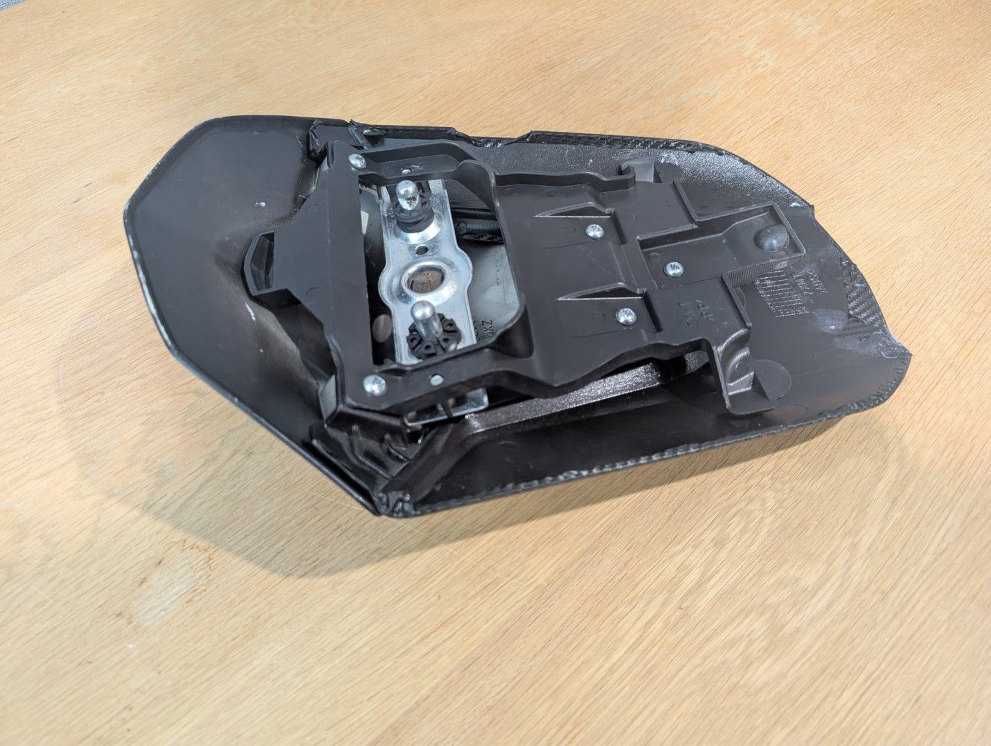 Suzuki GSXR1000 L1 2010 2016 Rear Seat Cowl Cover 10-16 45550-47H00-CRU