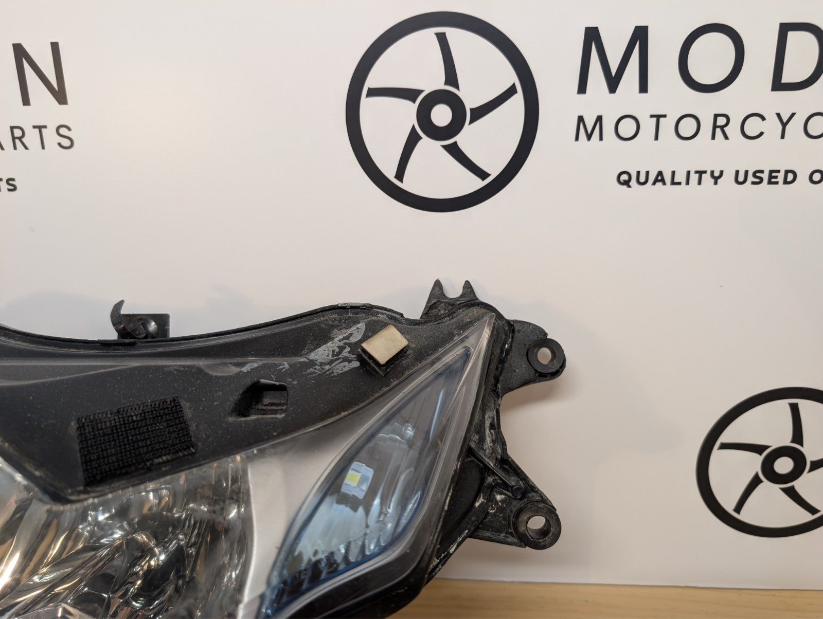 Suzuki GSXR1000 2009 2016 Headlight Assembly 35100-47H02-999