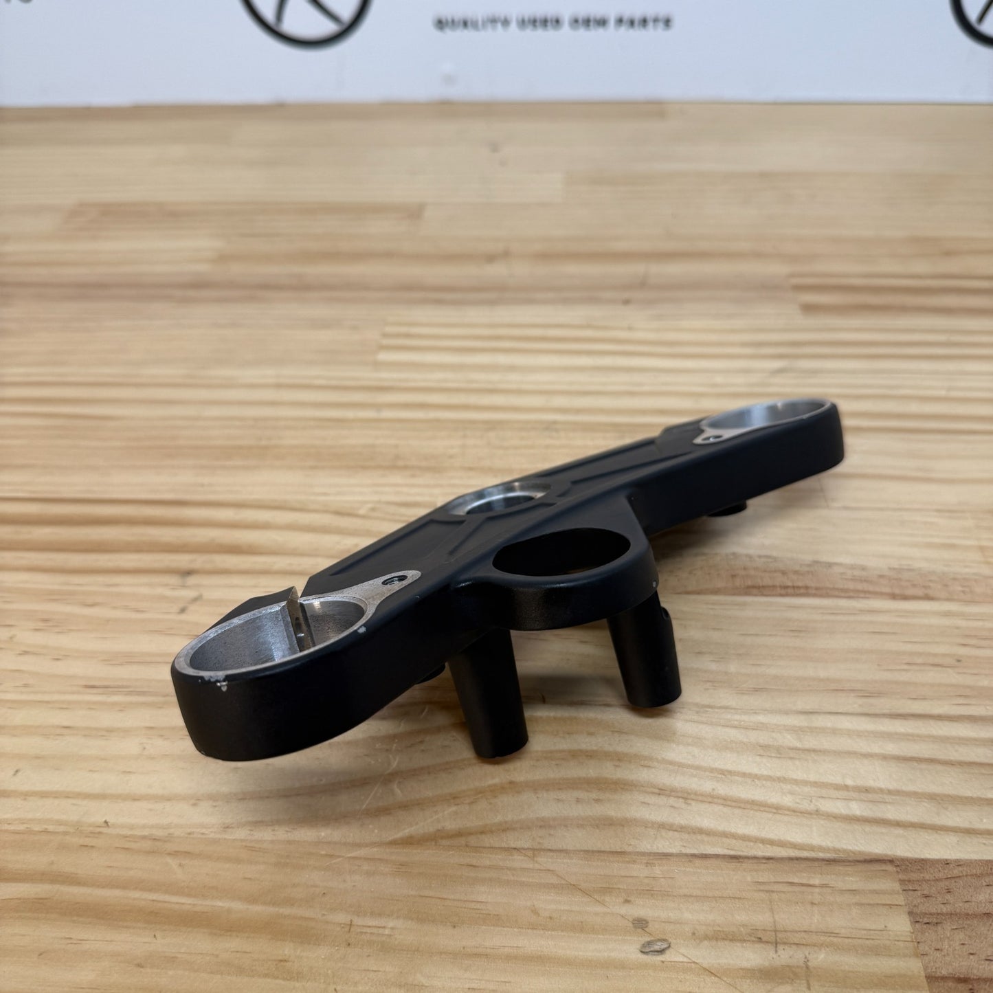 Yamaha YZF-R3 2015-2018 Top Triple Clamp 1WD-F3435-00 OEM