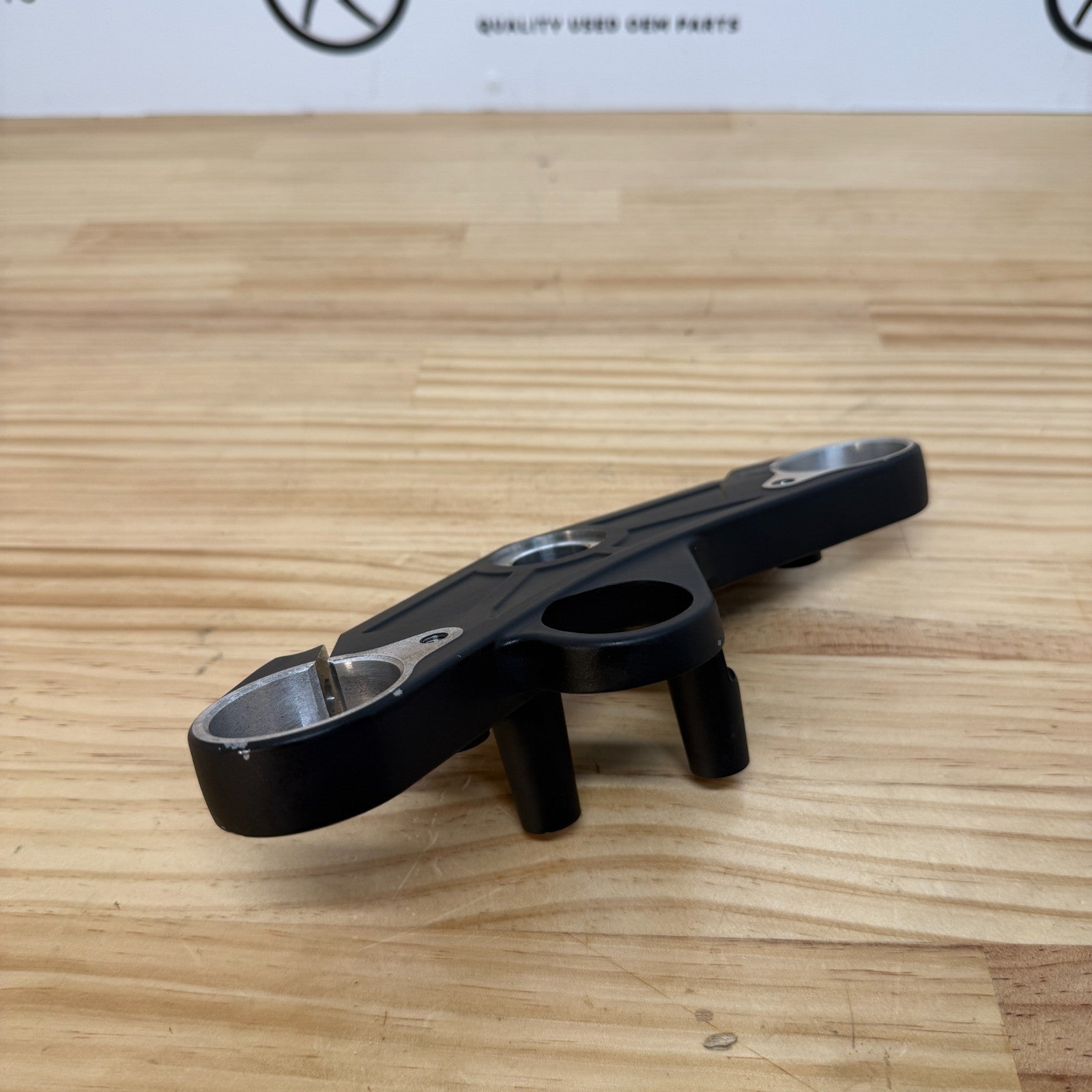 Yamaha YZF-R3 2015-2018 Top Triple Clamp 1WD-F3435-00 OEM