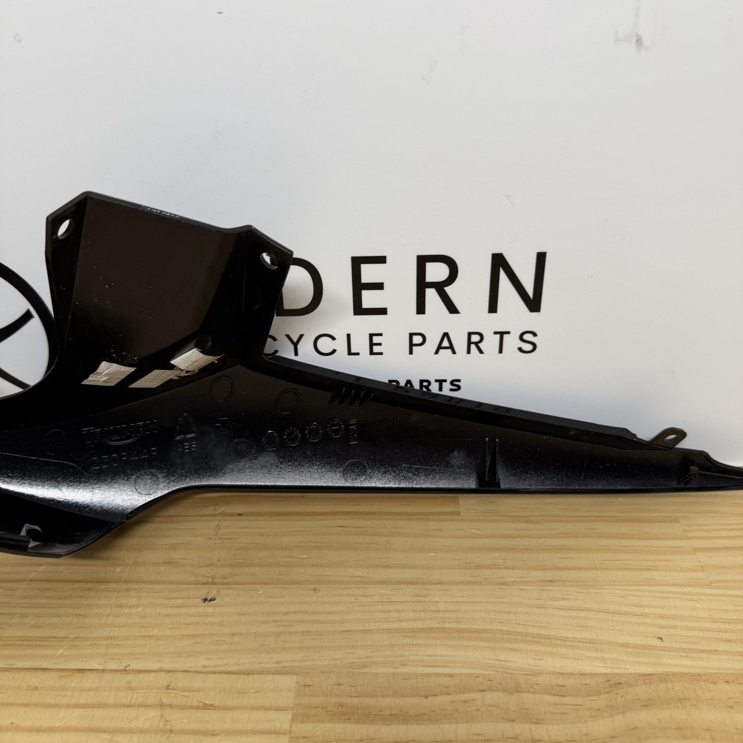 Triumph Daytona 675R 675 2013-2017 Right Tail Fairing White T2309449 OEM