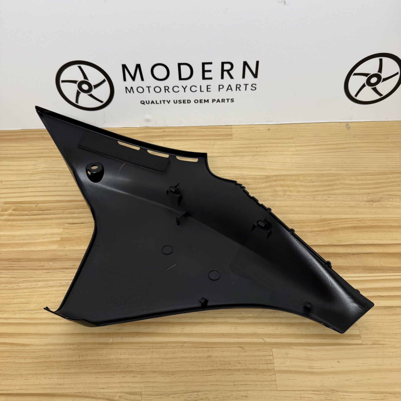 Yamaha YZF-R1 2020+ Left Fairing Inner B3L-Y2842M-00 Genuine OEM