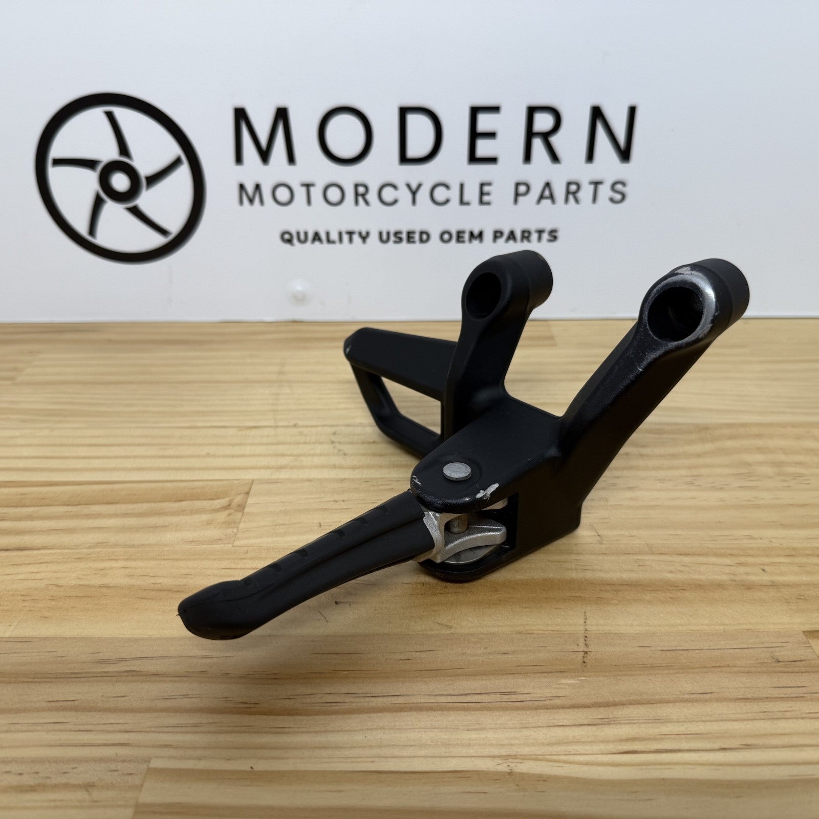 KTM 1190 Adventure R 2013-2016 Right Passenger Rearset  6030304900033S