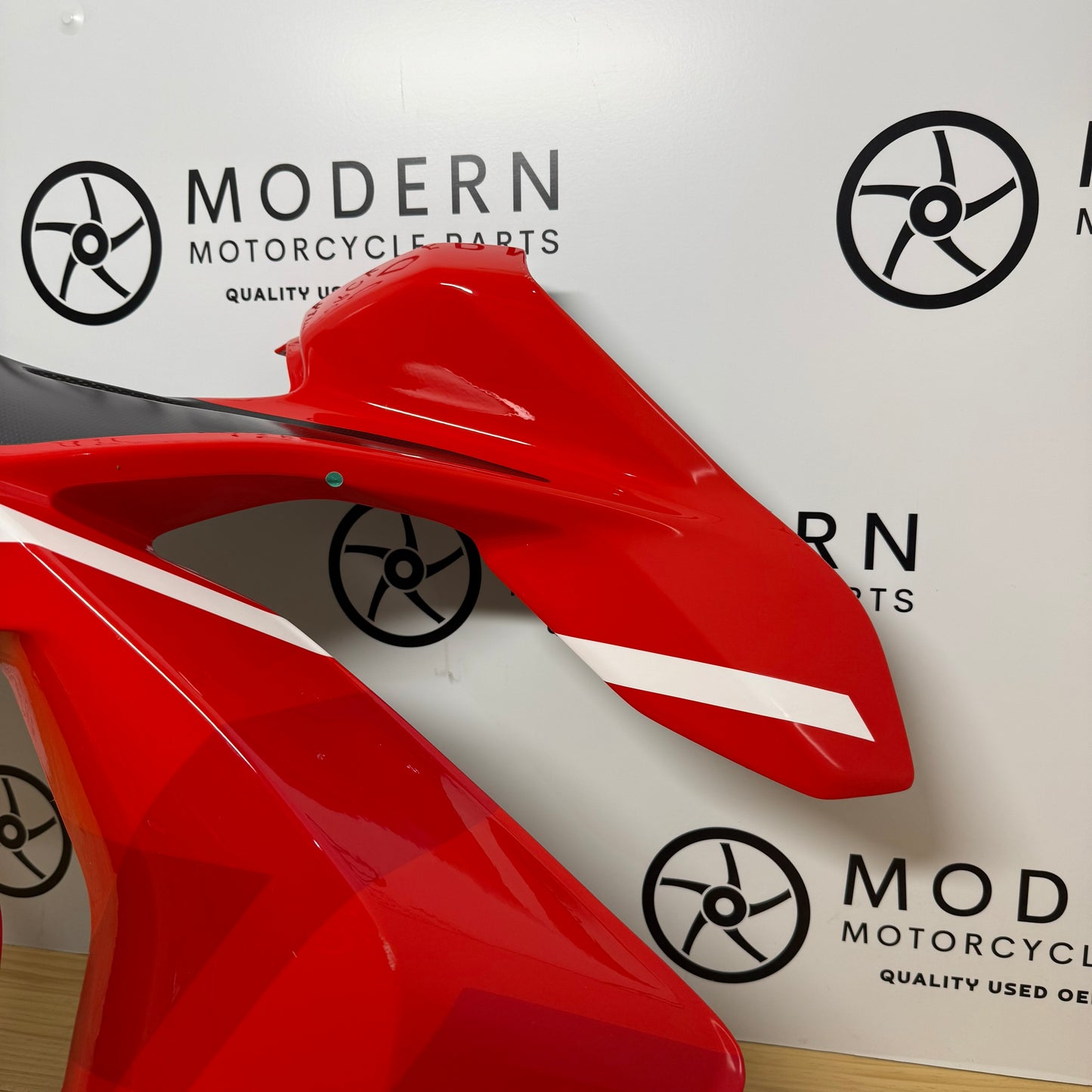 2021 Ducati Superleggera V4 Left Upper Half Fairing 48014041BA OEM Genuine