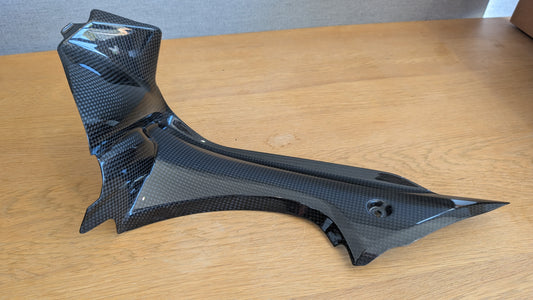 RH Cockpit Infill Carbon Fibre Triumph Daytona 675 675R 2013 2017 T2309398