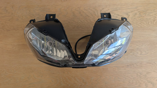 Headlight Assembly Triumph Daytona 675 675R 2013-2017 T2701601