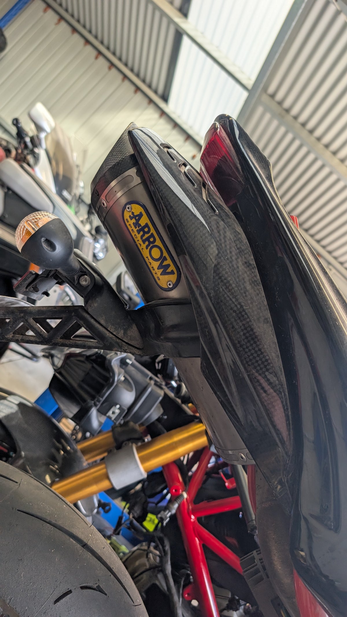 Daytona 675 Arrow Slipon