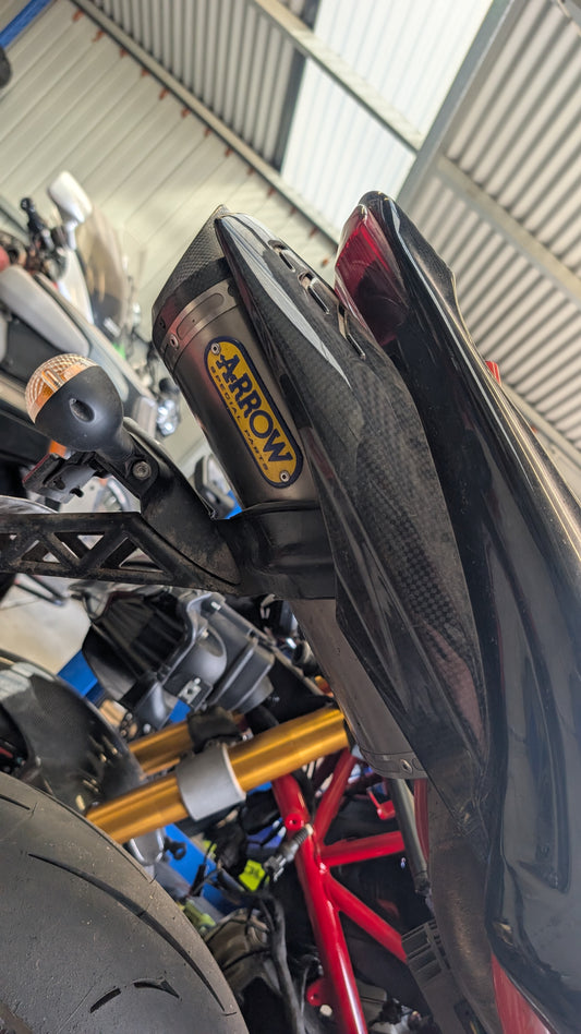 Daytona 675 Arrow Slipon
